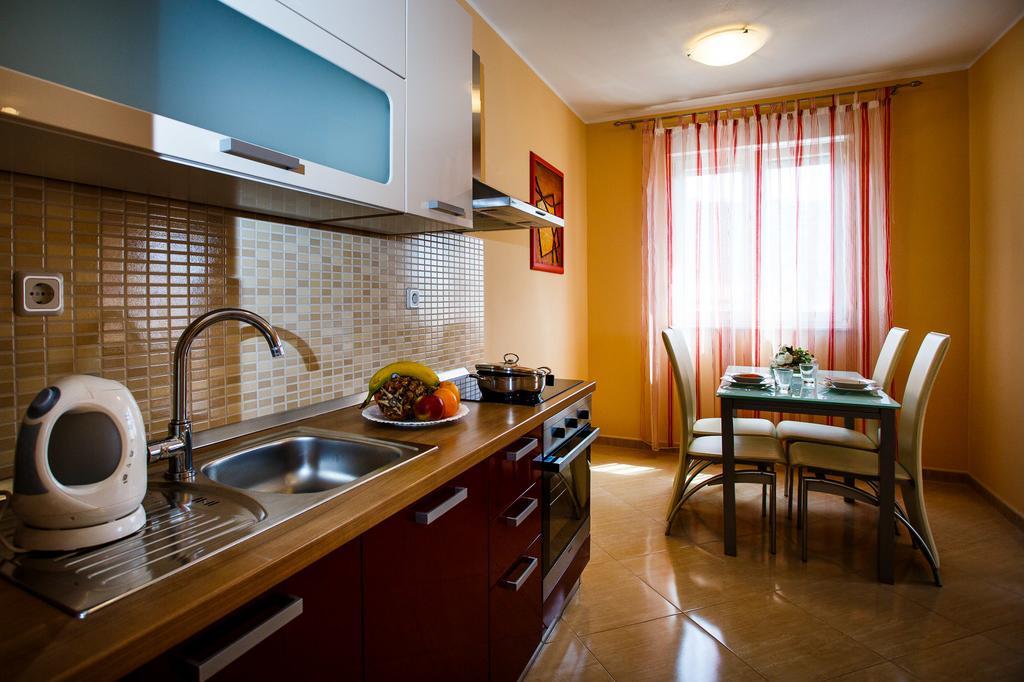 Rogoznica Apartments Kristina Bilik gambar